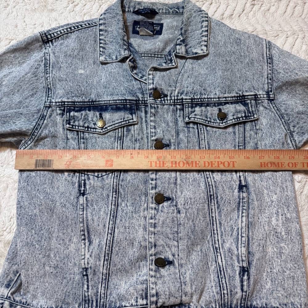 Vintage 90’s Acid-Wash Denim Trucker Jacket | Expressions Size Small indie - Picture 4 of 6